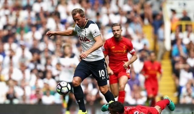 员陆续进入 员陆续进入