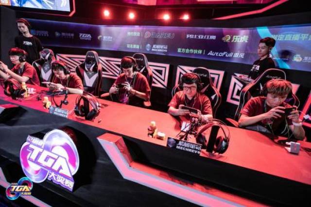 多名20岁 多名20岁