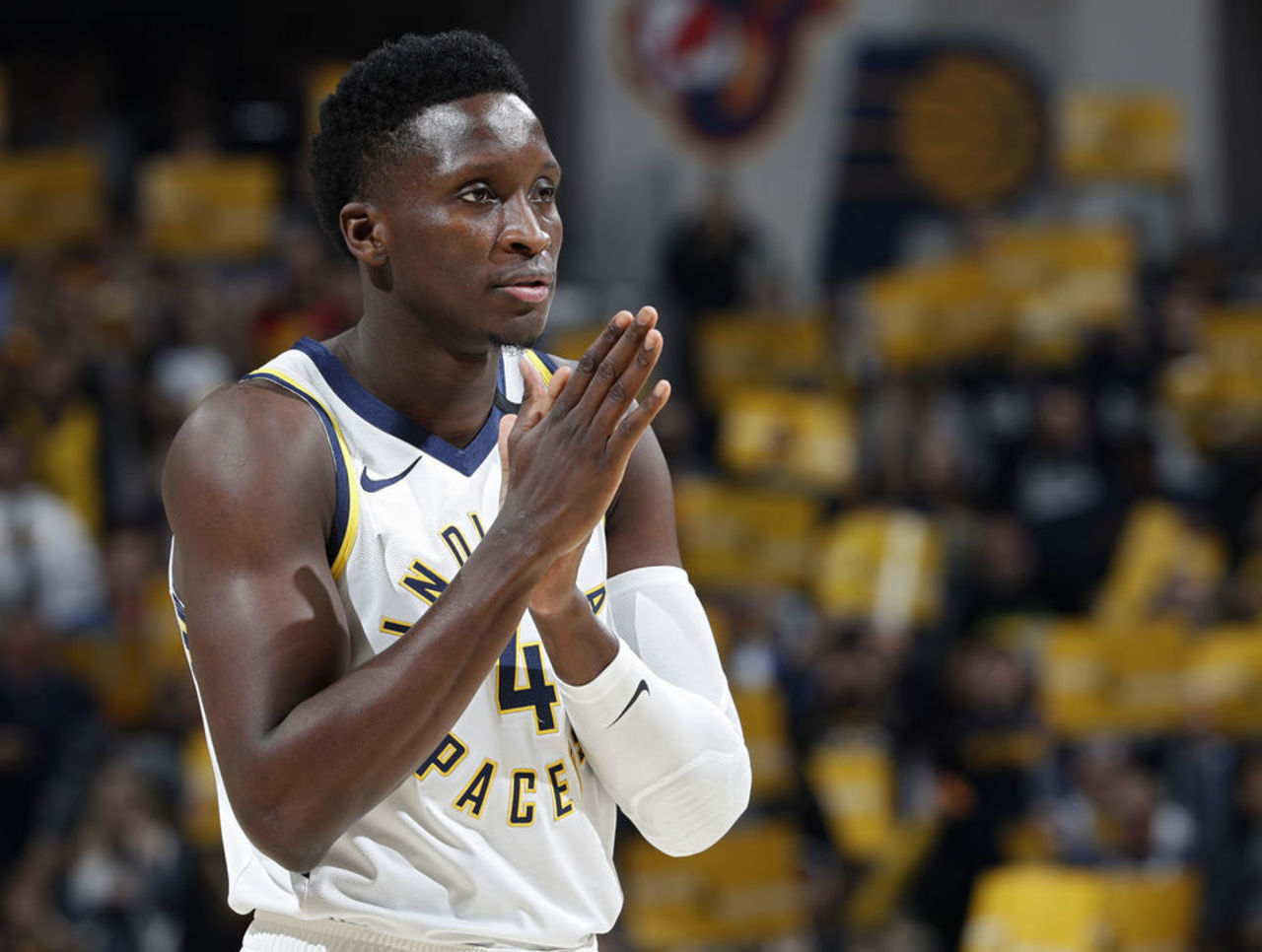 以她在对阵 以她在对阵