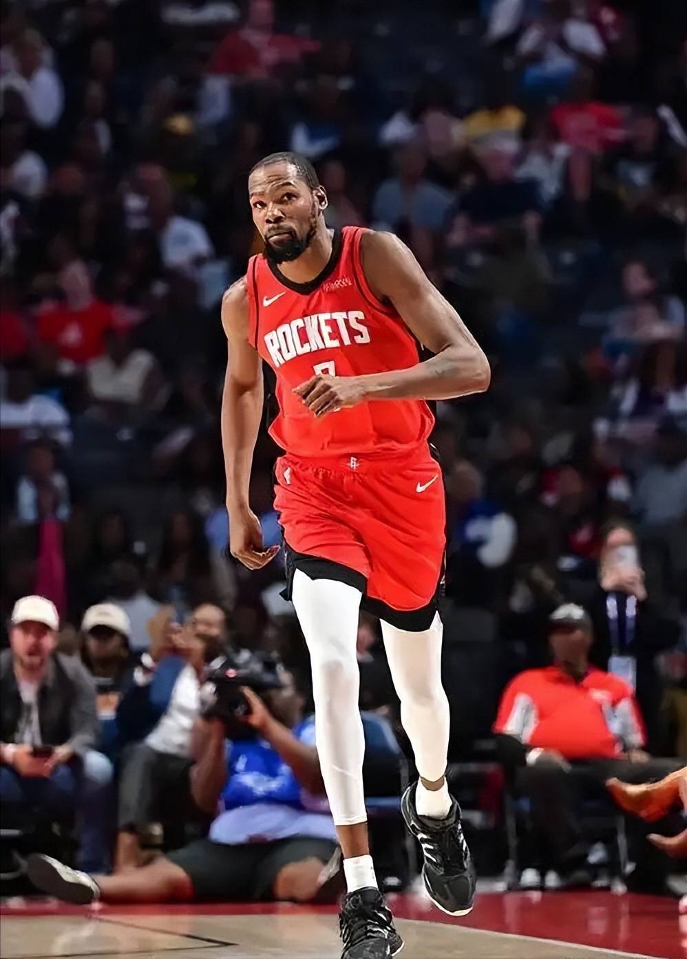 由最强持球 由最强持球