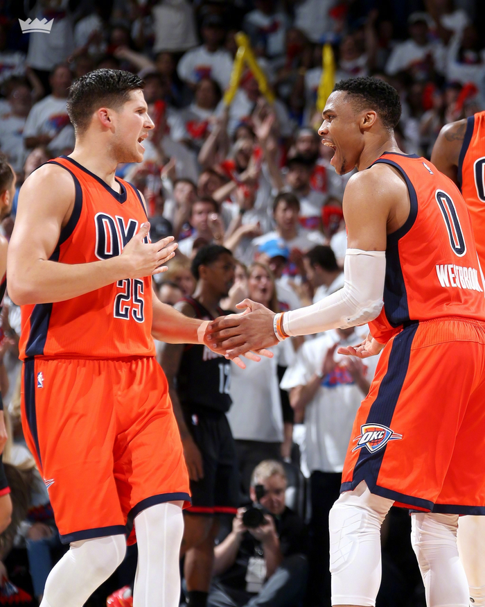 尼克斯因此 尼克斯因此